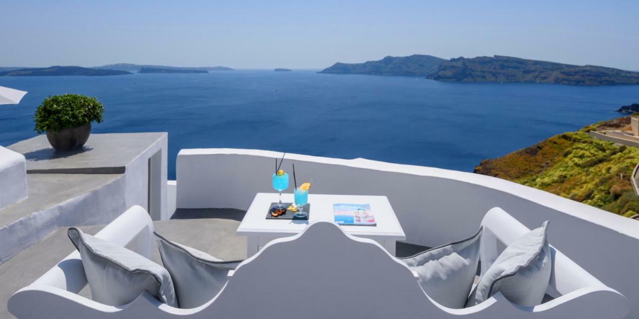 Echoes Luxury Suites (Adults Only) Oia  Exterior photo