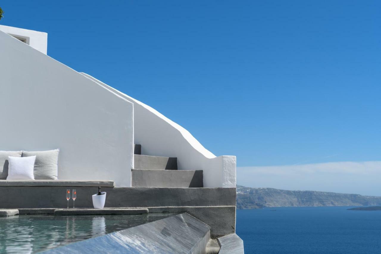 Echoes Luxury Suites (Adults Only) Oia  Exterior photo